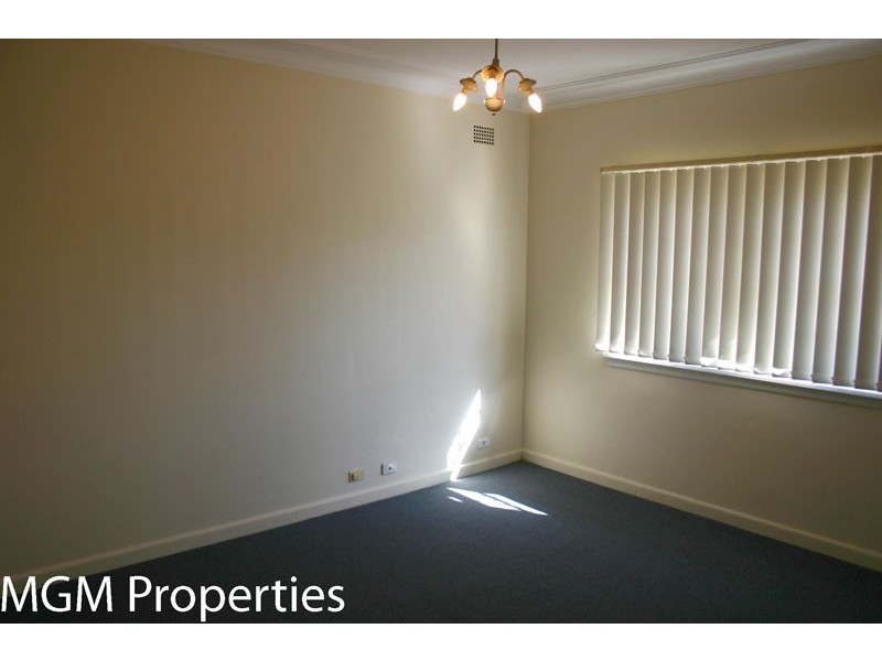 76 Vernon Avenue, Eastlakes NSW 2018