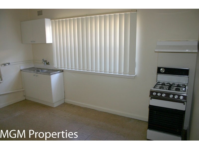 76 Vernon Avenue, Eastlakes NSW 2018