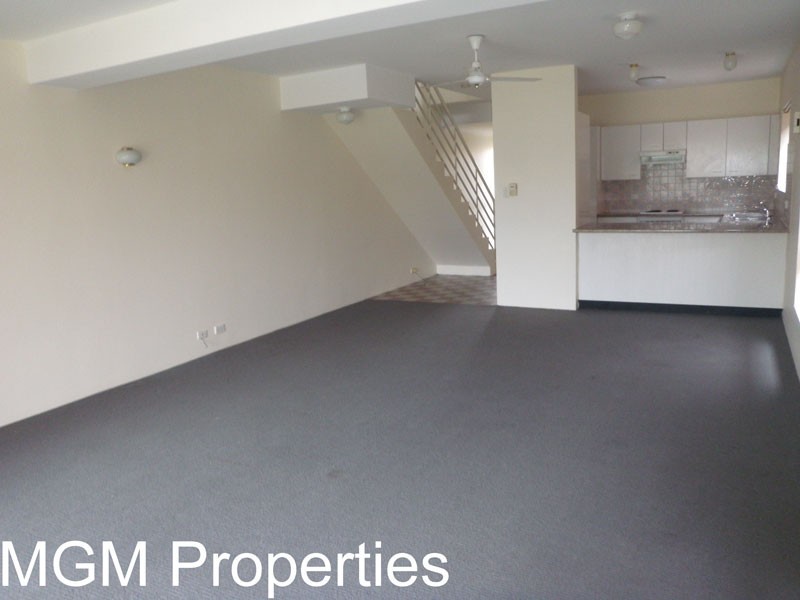 2/27 Garden Street, Eastlakes NSW 2018