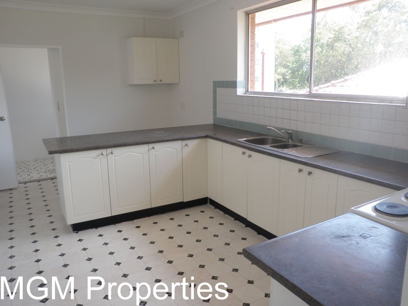 2/7 Evans Avenue, Eastlakes NSW 2018