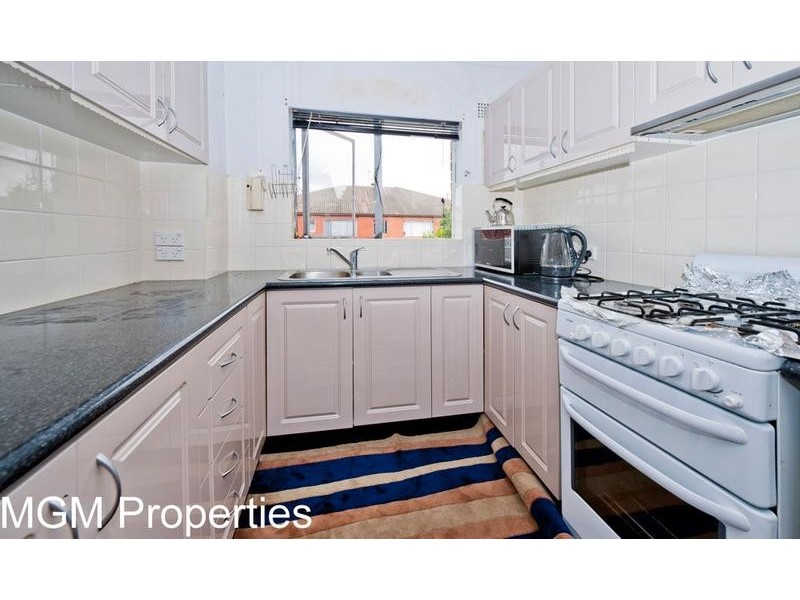 10/6 Barber Avenue, Eastlakes NSW 2018