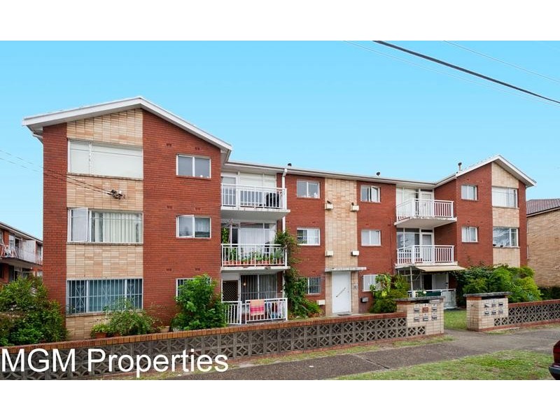 10/6 Barber Avenue, Eastlakes NSW 2018