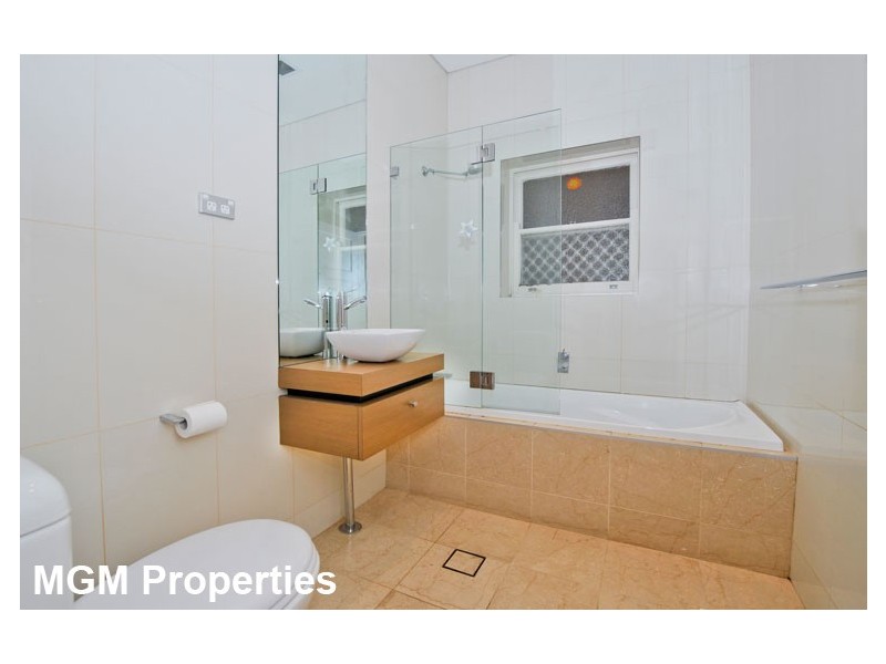 2/117 Dolphin Street, Coogee NSW 2034