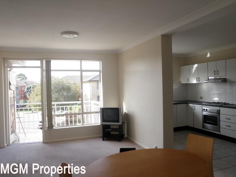 12/6 Barber Avenue, Eastlakes NSW 2018