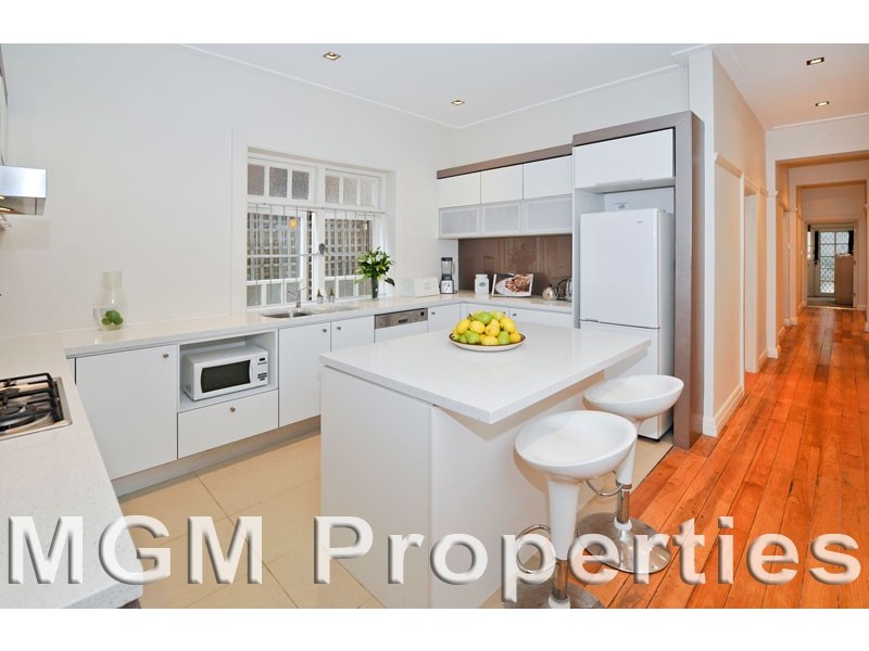 2/117 Dolphin Street, Coogee NSW 2034