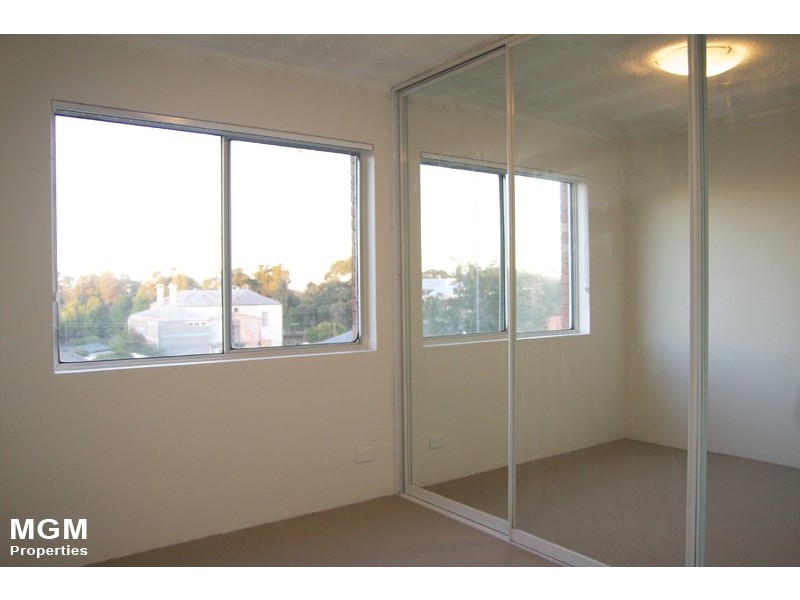 8/24 Chelmsford Avenue, Botany NSW 2019