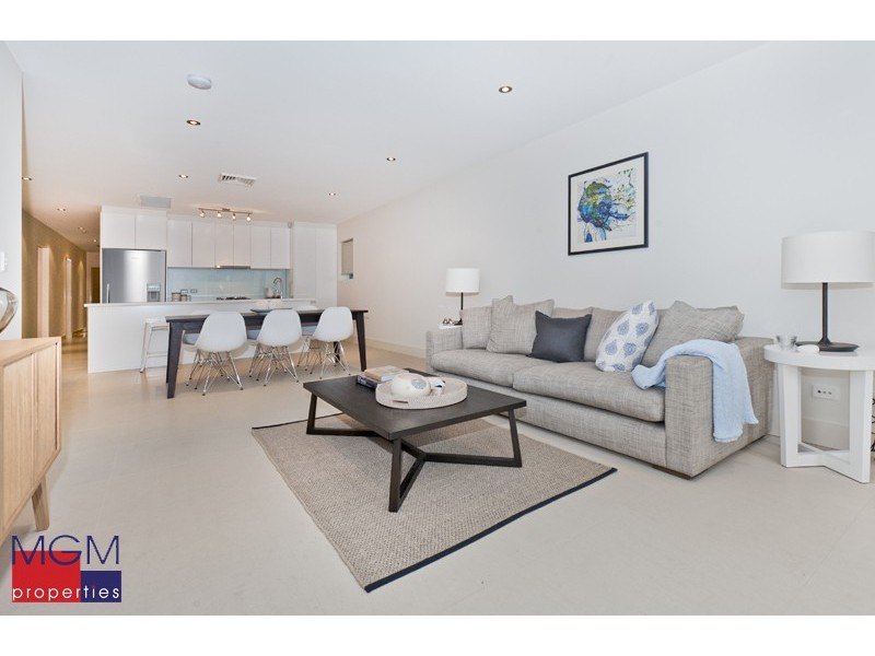 1/28 Folkestone Parade, Botany NSW 2019