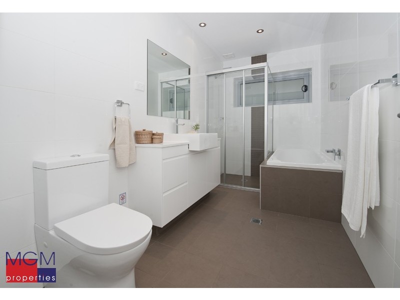 1/28 Folkestone Parade, Botany NSW 2019