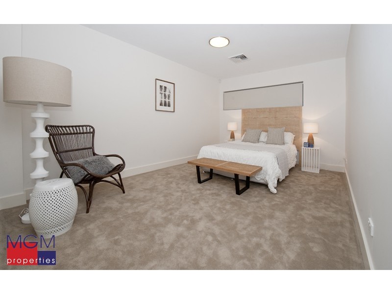 1/28 Folkestone Parade, Botany NSW 2019