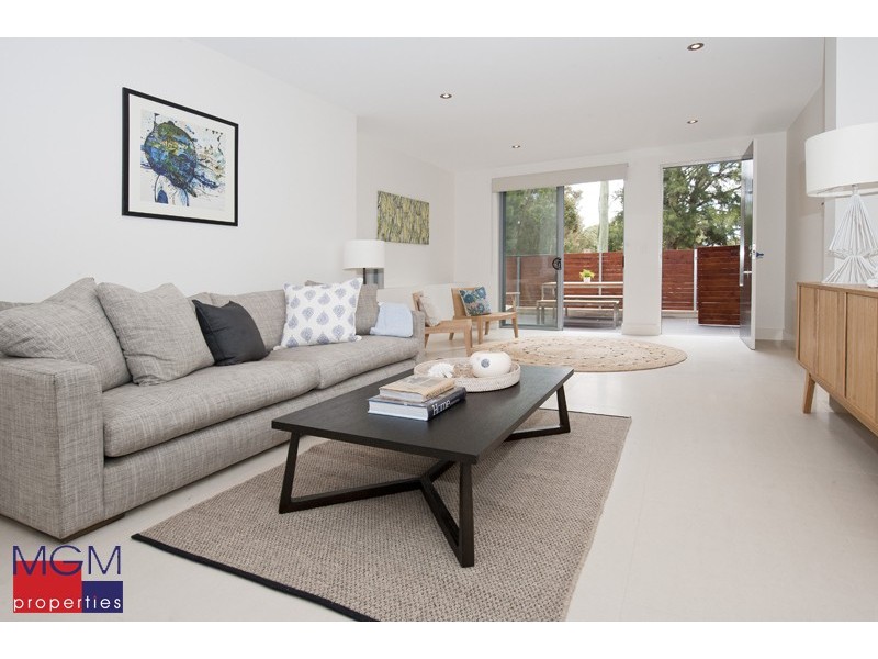 1/28 Folkestone Parade, Botany NSW 2019