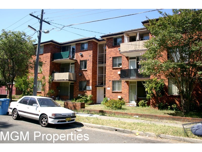 3/18 Barber Avenue, Eastlakes NSW 2018