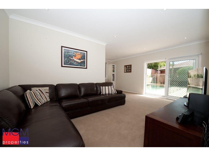 48 Dransfield Avenue, Mascot NSW 2020