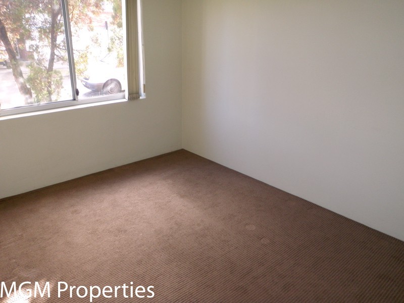 1/2 Evans Ave, Eastlakes NSW 2018