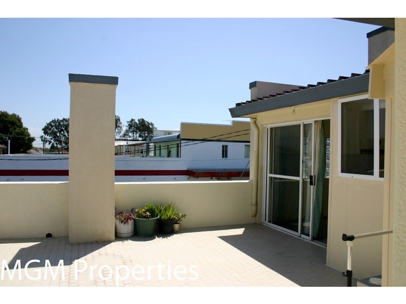 2A/331 Gardeners Road, Rosebery NSW 2018