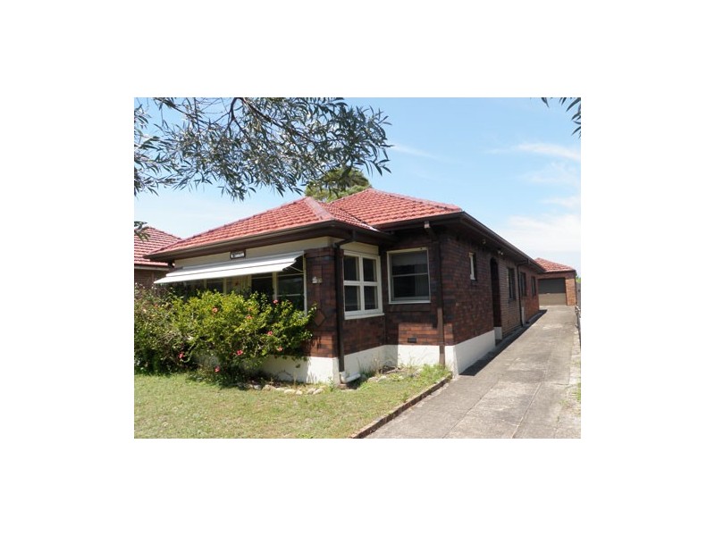 14 Casino Street, Eastlakes NSW 2018