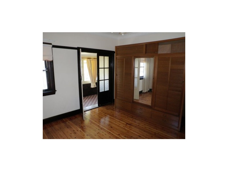 14 Casino Street, Eastlakes NSW 2018