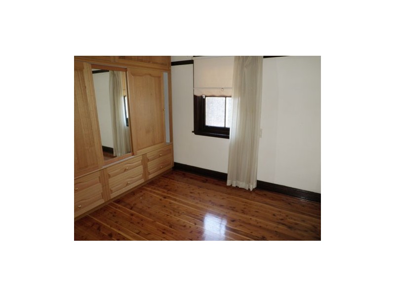 14 Casino Street, Eastlakes NSW 2018