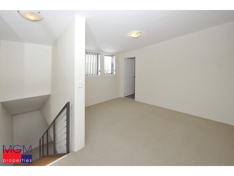 11/2 Daniel Street, Botany NSW 2019