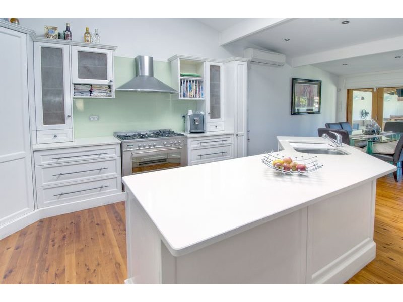 39C Rogers St, Roselands NSW 2196