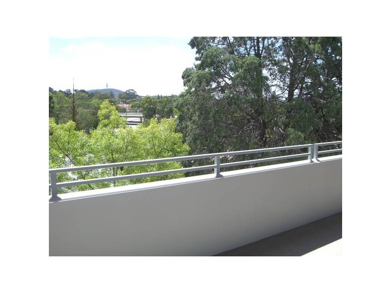 27 State Circle, Deakin ACT 2600