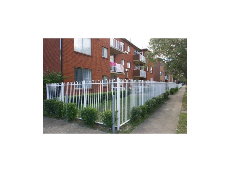 1/33 Mascot Drive, Eastlakes NSW 2018