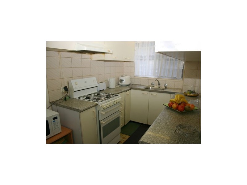 1/33 Mascot Drive, Eastlakes NSW 2018