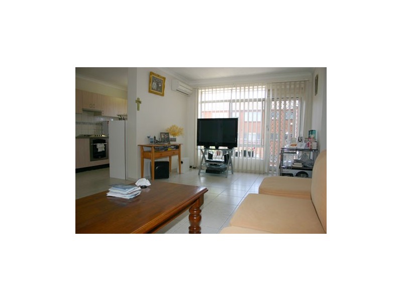 11/29 Mascot Drive, Eastlakes NSW 2018