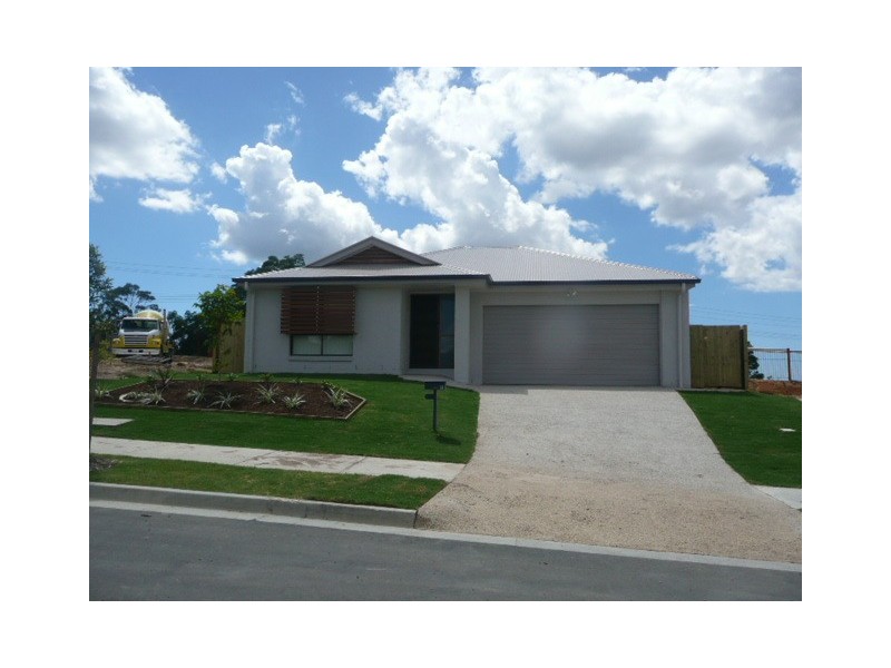 11 Jones Street, Coomera QLD 4209