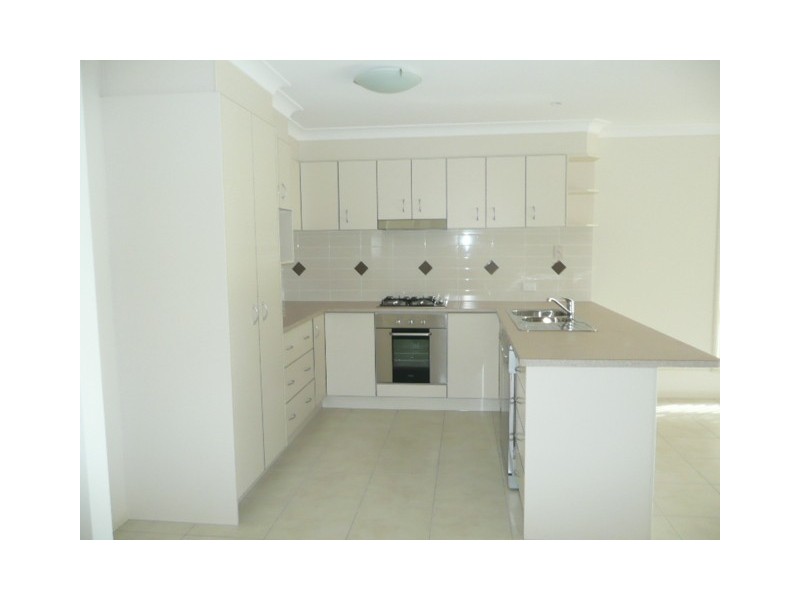 11 Jones Street, Coomera QLD 4209