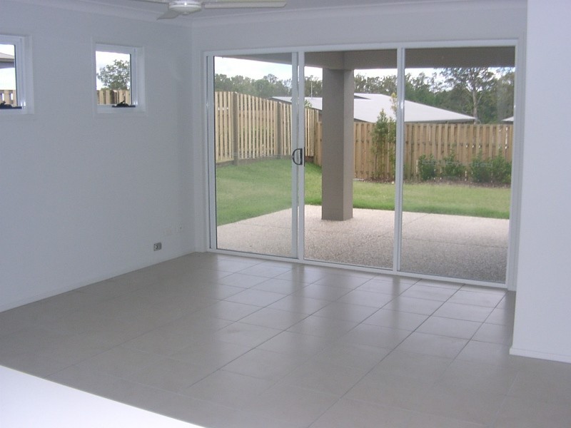 4 Rivervale Street, Ormeau QLD 4208