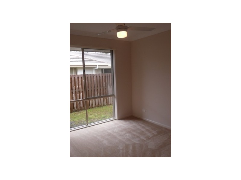 6 Jones Street, Coomera QLD 4209