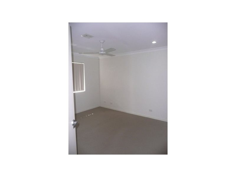 3 Jones Street, Coomera QLD 4209