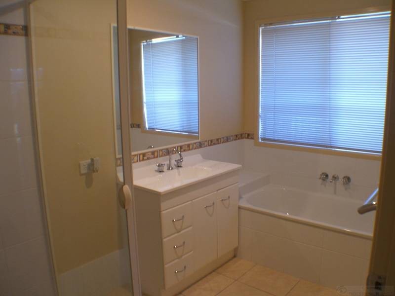 3 Carolyn Street, Upper Coomera QLD 4209