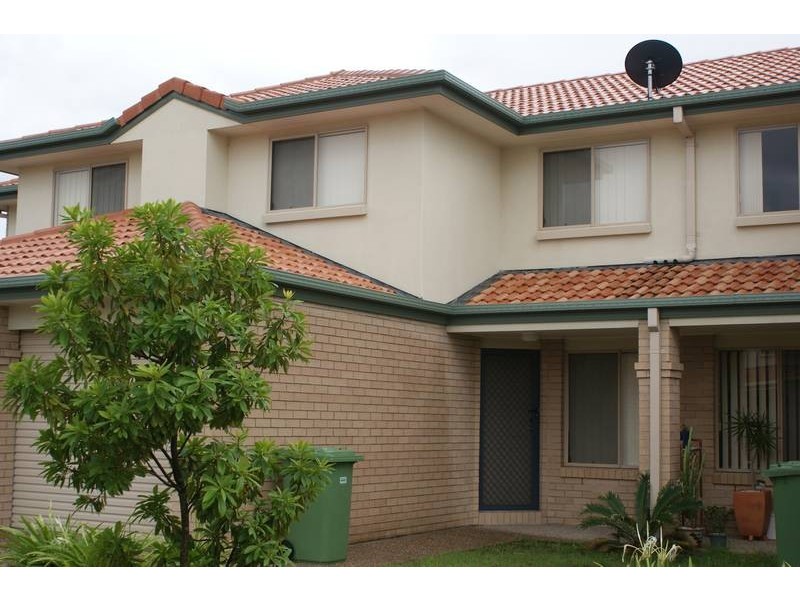 2/2 Bos Drive, Coomera QLD 4209