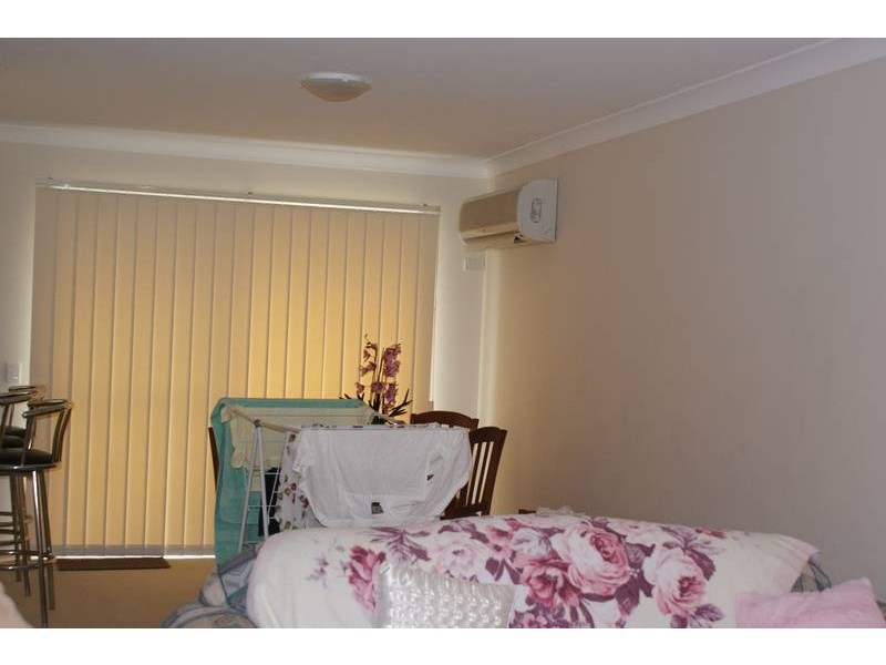 2/2 Bos Drive, Coomera QLD 4209