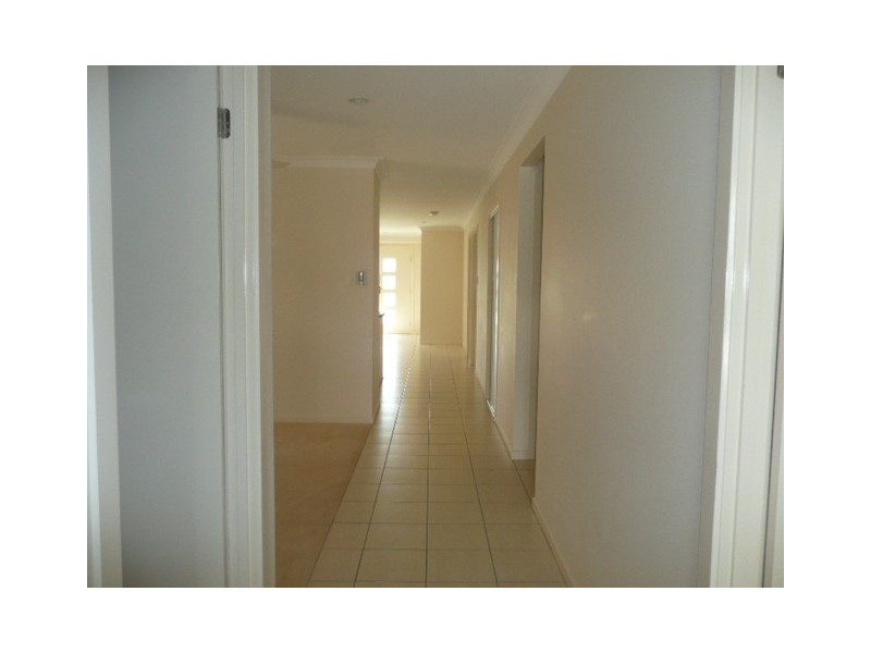 12 Silvergull Street, Coomera QLD 4209