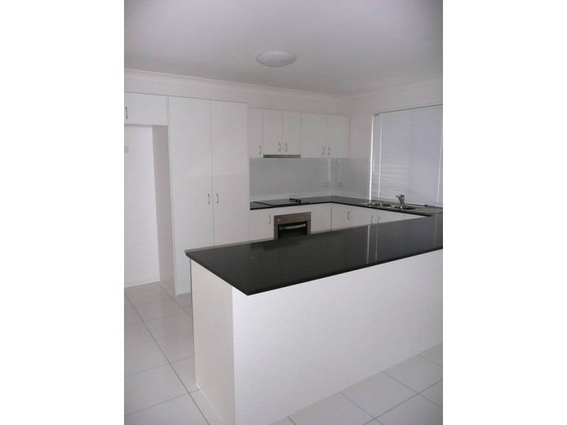 10 Emily Street, Ormeau QLD 4208