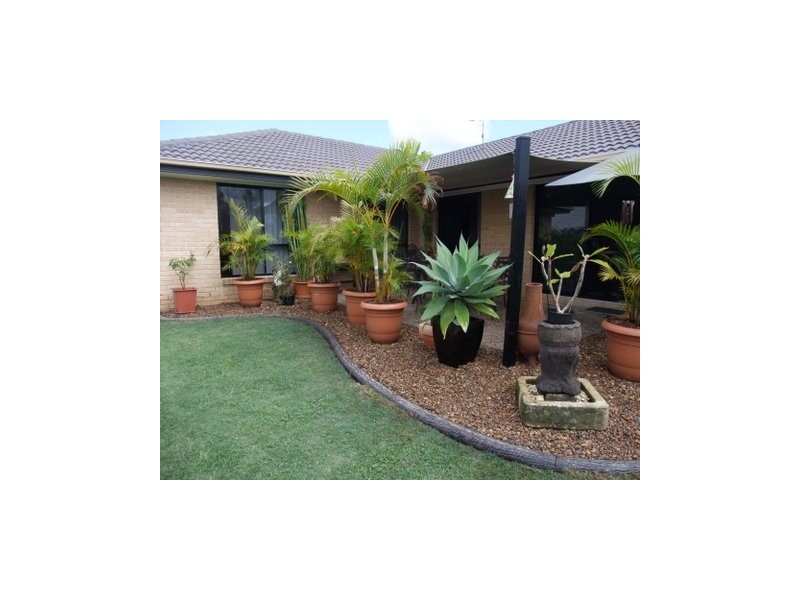27 SANDHURST CRESCENT, Upper Coomera QLD 4209