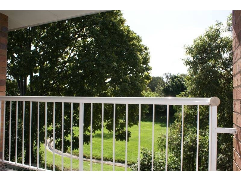 12 Crows Ash Court, Oxenford QLD 4210