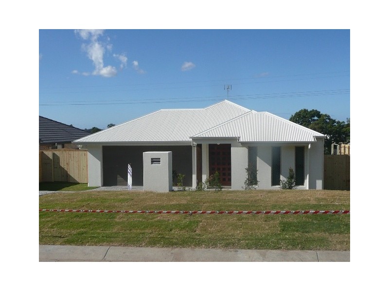 10 Manassa Street, Upper Coomera QLD 4209