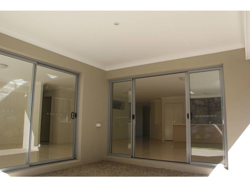 13 Torrington St, Upper Coomera QLD 4209