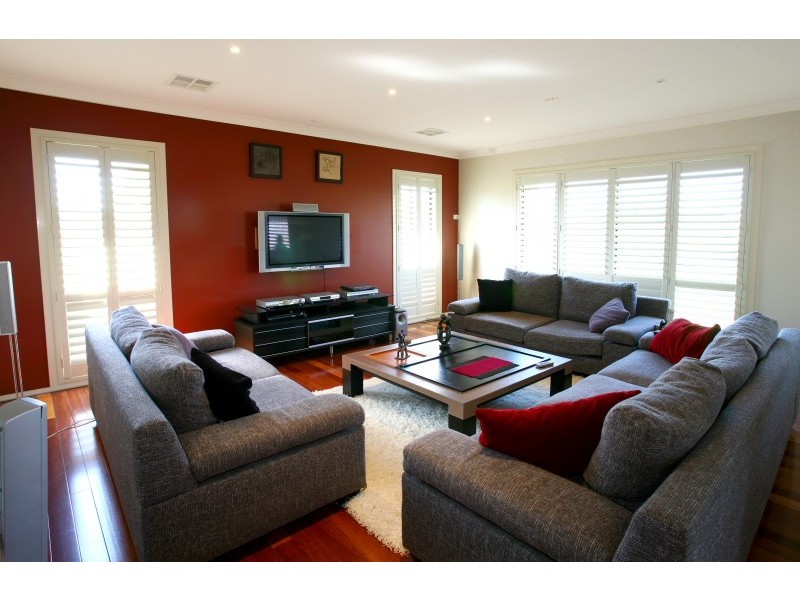 34 Oceanis Dr, Oxenford QLD 4210