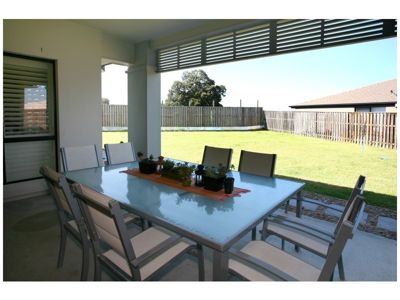 34 Oceanis Dr, Oxenford QLD 4210