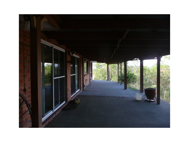 28 High Ridge Road, Pacific Pines QLD 4211