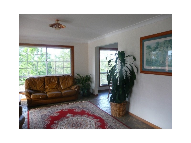 28 High Ridge Road, Pacific Pines QLD 4211