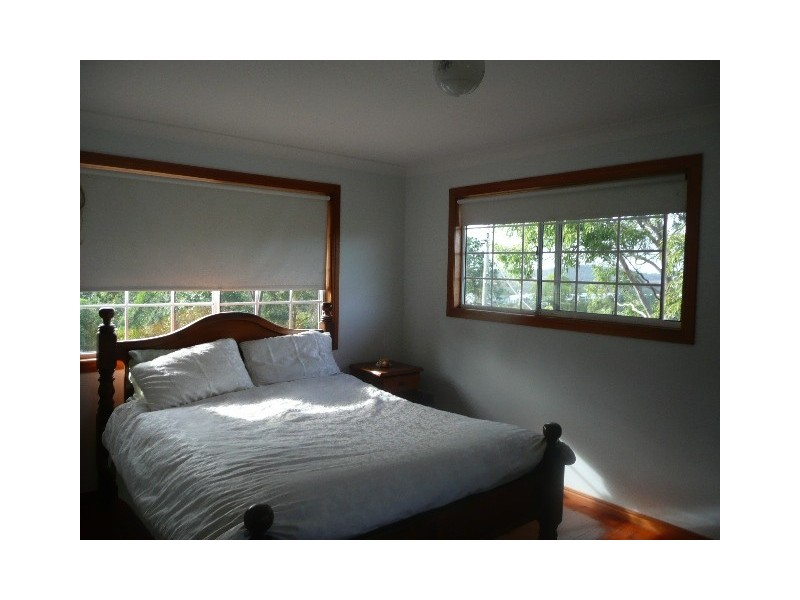 28 High Ridge Road, Pacific Pines QLD 4211