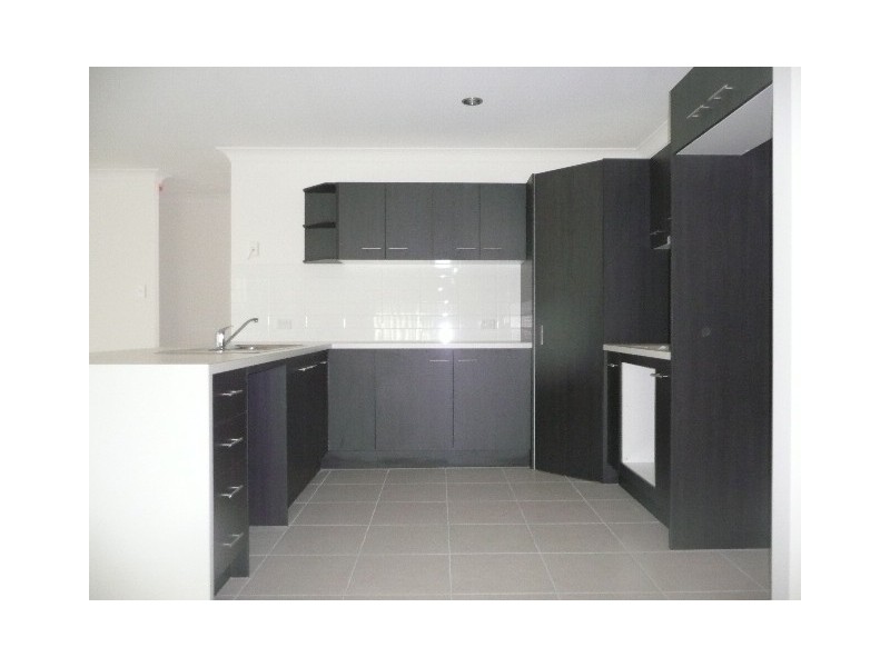 4 Manassa Street, Upper Coomera QLD 4209