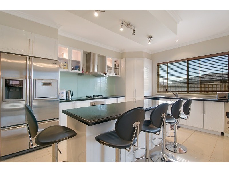 8 Bader Rd, Upper Coomera QLD 4209