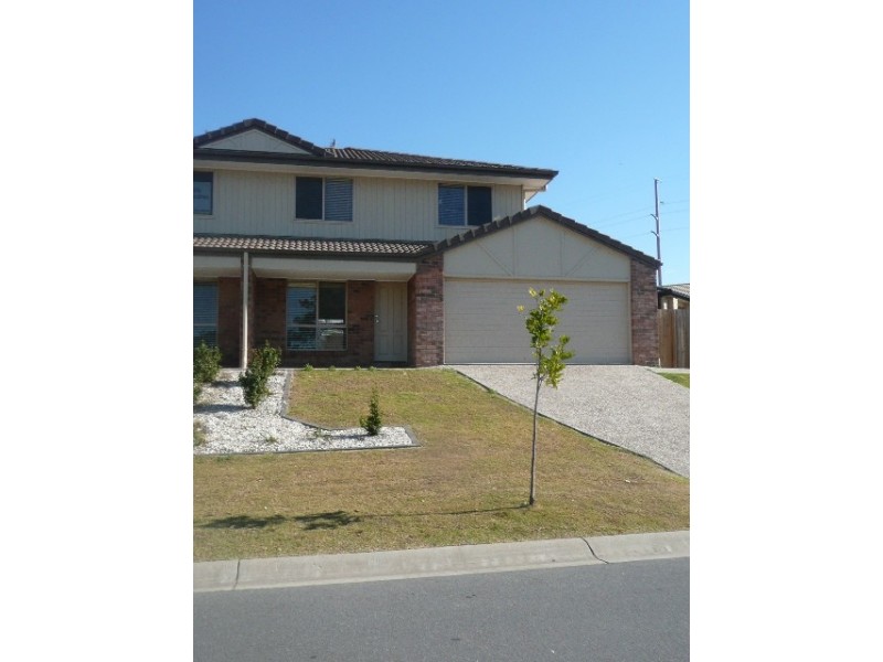 2/17 Mungana Street, Upper Coomera QLD 4209