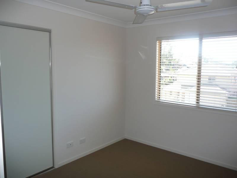 2/17 Mungana Street, Upper Coomera QLD 4209